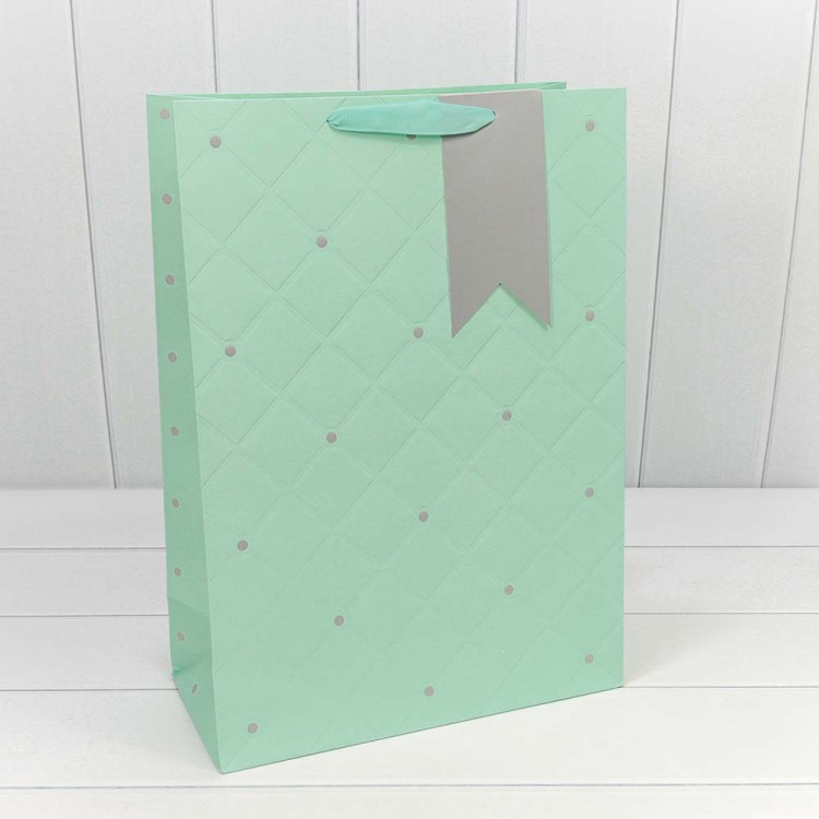 000152A Пакет подарочный "Эксклюзив" (микс) 32*45*15 210г 1/20 1/80 