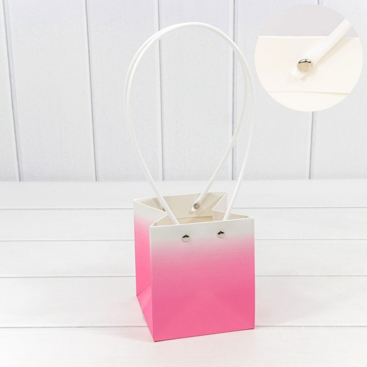 000184F/9 Пакет подарочный "Ваза для цветов" 13*11,5*11,5 260г "Градиент" Тёмно-розовый 1/10 1/150 000184F/9 Пакет подарочный "Ваза для цветов" 13*11,5*11,5 260г "Градиент" Тёмно-розовый 1/10 1/150