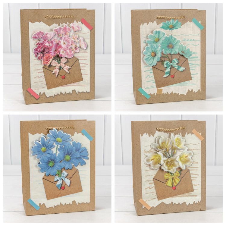 000115E Пакет подарочный с 3D аппликацией "Цветы" (микс115) 18*23*10 210г 1/20 1/80