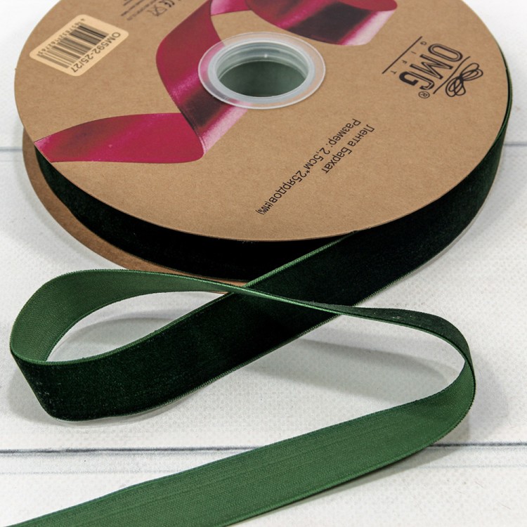 592-25/27 Лента Бархат 2,5см*25ярд Зелёный 1/13 1/52 592-25/27 Лента Бархат 2,5см*25ярд Зелёный 1/13 1/52