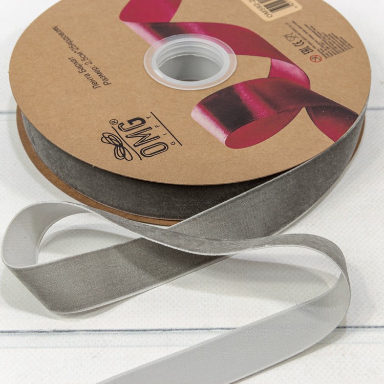 592-25/33 Лента Бархат 2,5см*25ярд Серый 1/13 1/52 592-25/33 Лента Бархат 2,5см*25ярд Серый 1/13 1/52