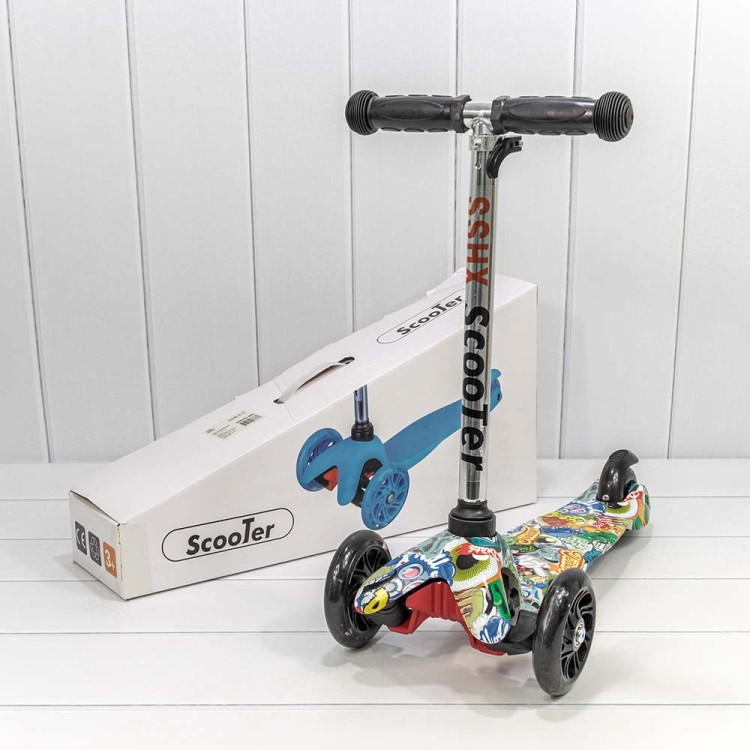 000200-300 Самокат детский 3-х колёсный со светящимися колесами с принтом (ассортимент) 1/12